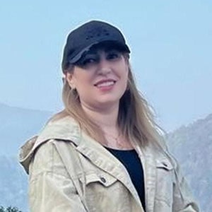 نیلوفر رحیمی نیلوفر رحیمی